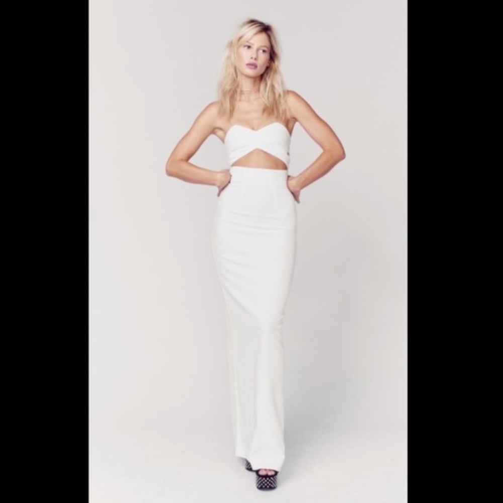 Solace London Goldie White Maxi Dress